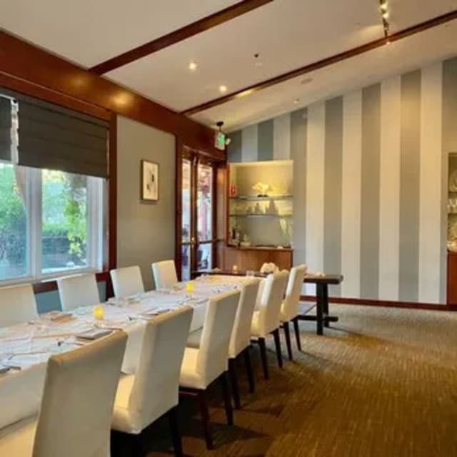 The Sea by Alexanders Steakhouse photo 2