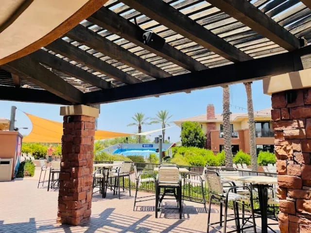 J. Swilling's Pool Bar & Grill photo 2