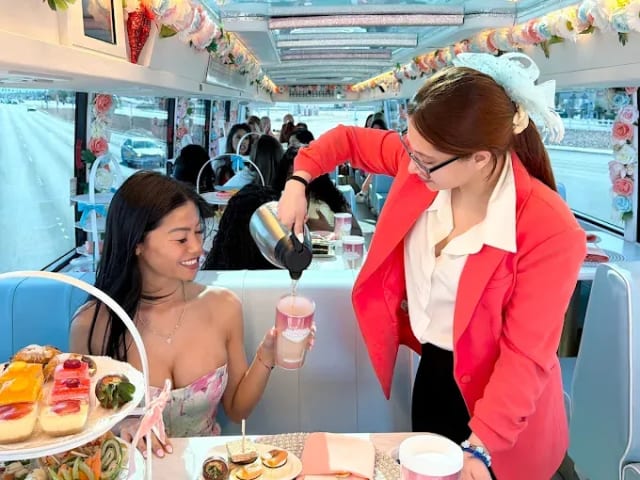 Cafe on the Strip photo 3