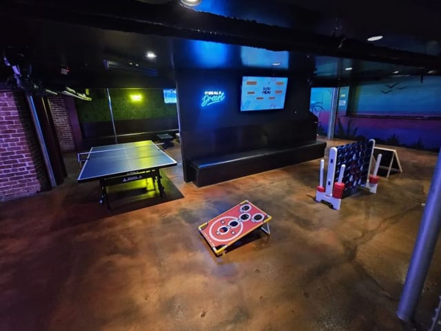 Cali's Sports Bar & Kitchen photo 5