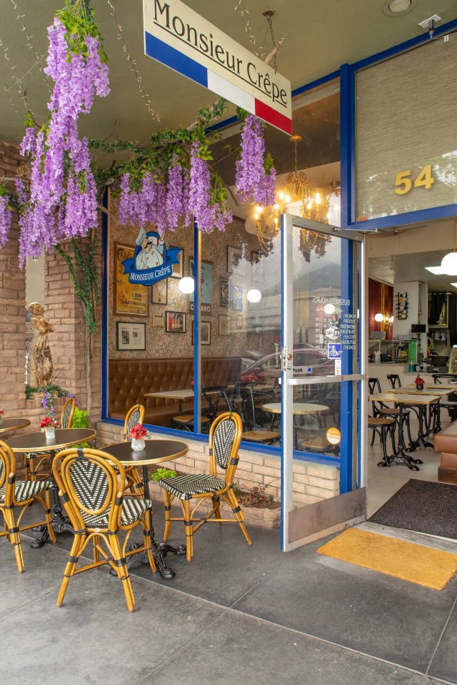Monsieur Crepe Cafe photo 4