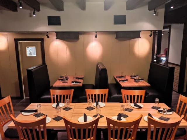 H'ours Creole Smokehouse photo 5