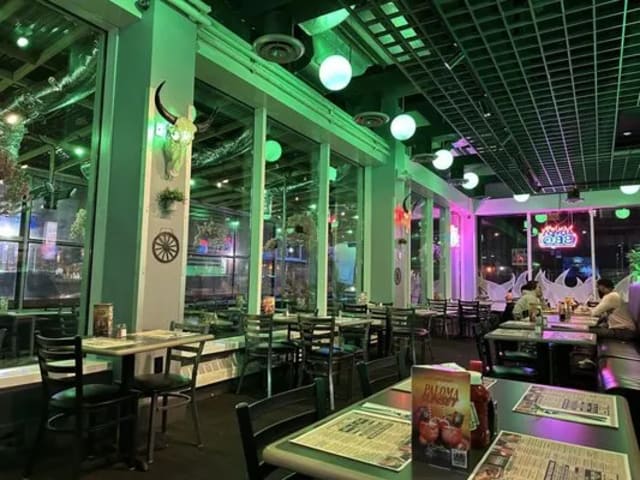 Dallas BBQ: Jamaica Queens photo 1