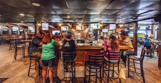 North River Tavern photo 3