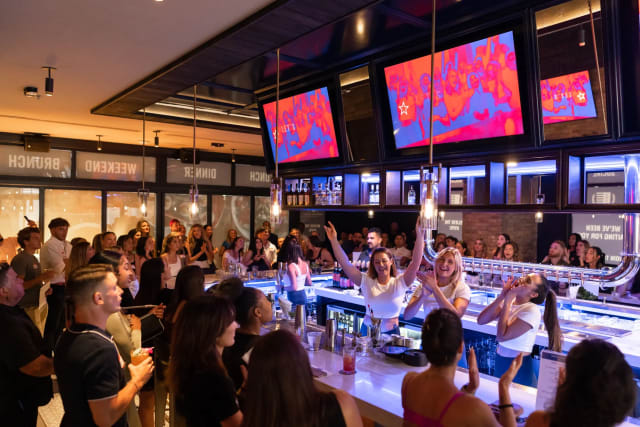 American Social - Bar & Kitchen: Boca Raton photo 4