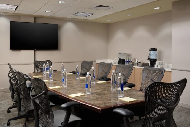 Hilton Garden Inn Phoenix North Happy Valley photo 2
