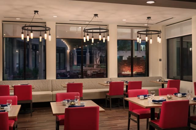Hilton Garden Inn Phoenix North Happy Valley photo 5