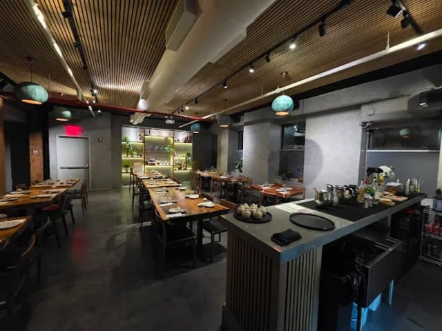 Suram Sushi & Ramen: Hudson Yards photo 5