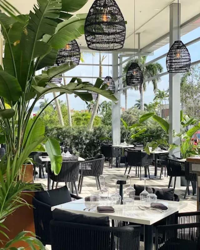 Waxin's Restaurant & Bar: Palm Beach Gardens photo 4