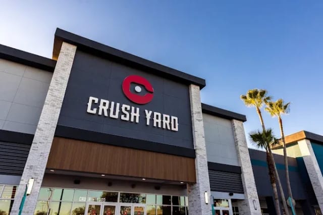 Crush Yard - Pickleball Bar & Lounge: Orlando photo 5
