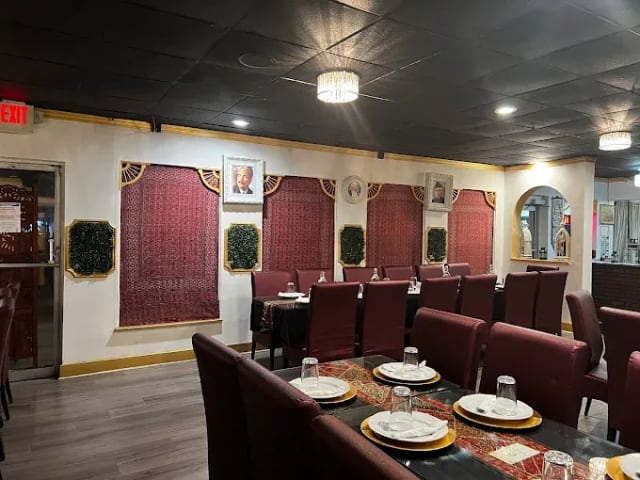 Tarka Karahi and Kabab House photo 3