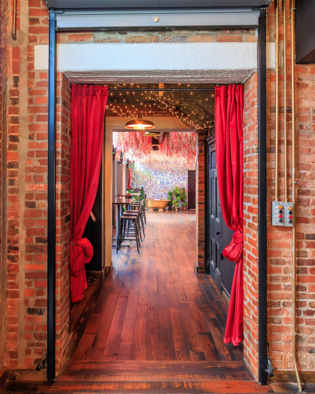 Cobblestone OTR photo 5