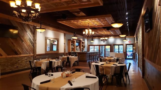 Moretti's Ristorante and Pizzeria - Rosemont photo 4