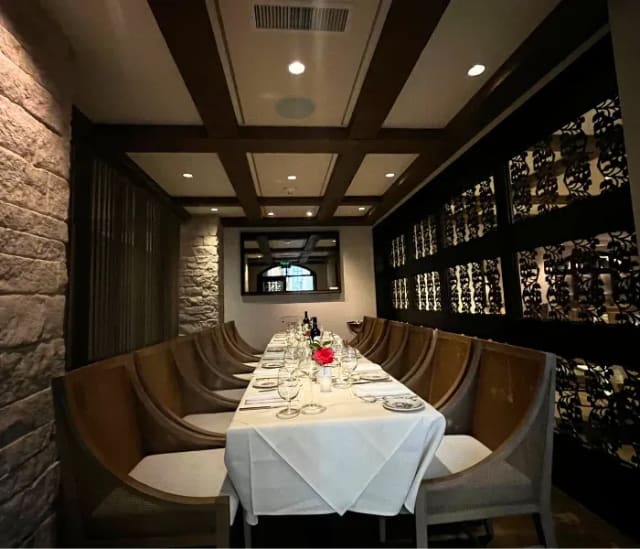 Carmine’s on 5th photo 5