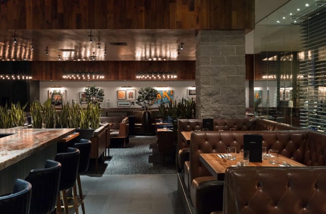 Earls Kitchen + Bar - Bellevue photo 5