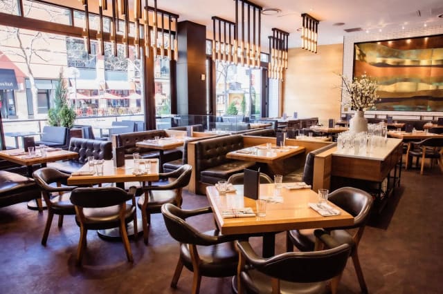 Earls Kitchen + Bar - Downtown Denver photo 3