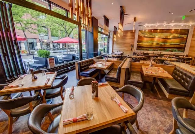 Earls Kitchen + Bar - Downtown Denver photo 5