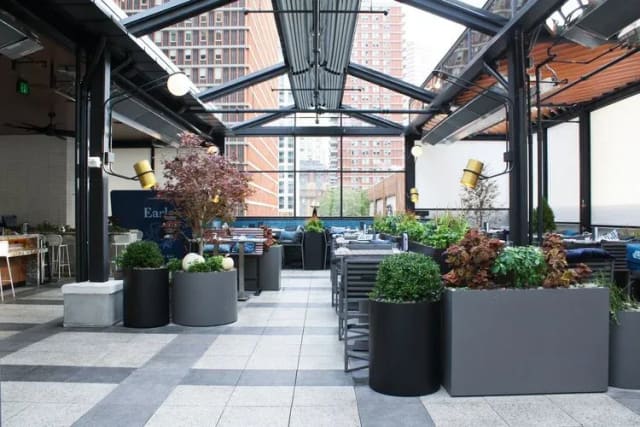Earls Kitchen + Bar - Prudential photo 5