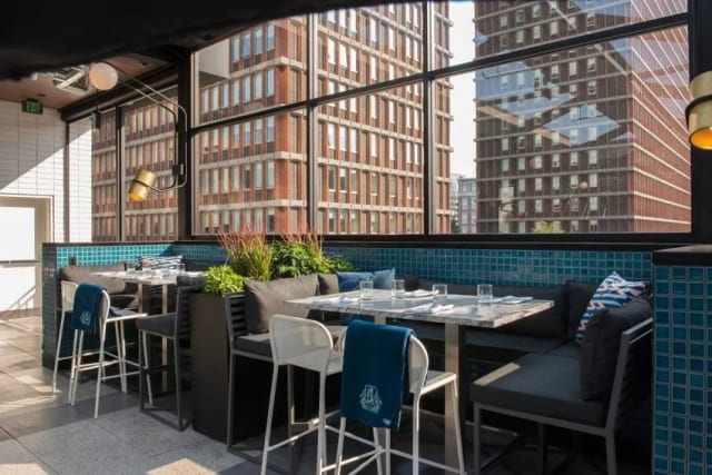 Earls Kitchen + Bar - Prudential photo 3