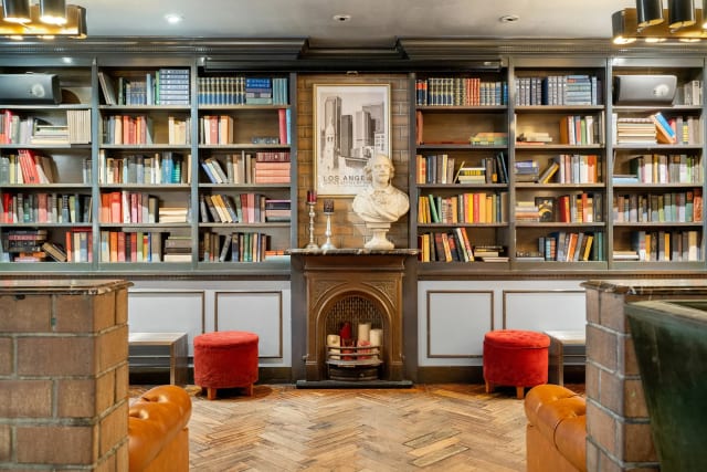 Library Bar photo 3