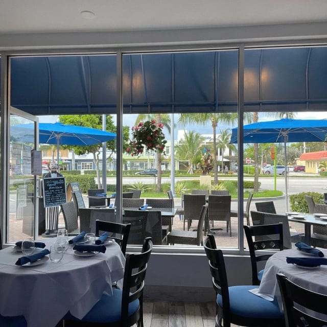 Uptown Keese's Greek Kouzina photo 3