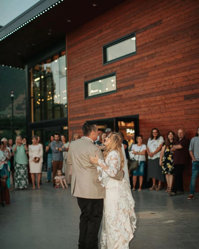 The Oaks Event Center photo 4