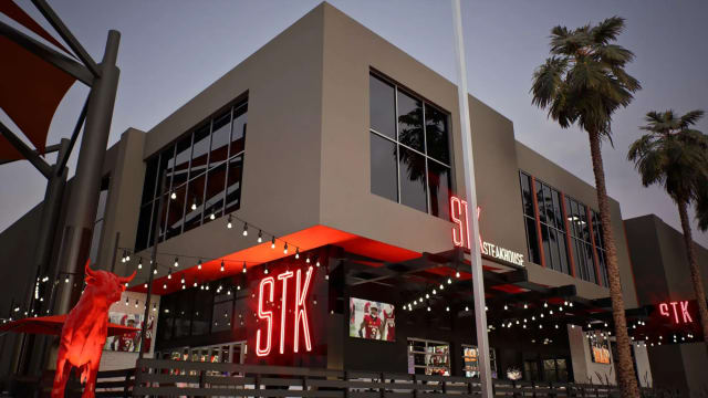 STK Steakhouse - Phoenix photo 2