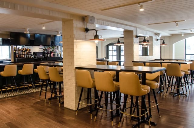 Ranalli's Pizza Bar - Lincoln Park photo 5