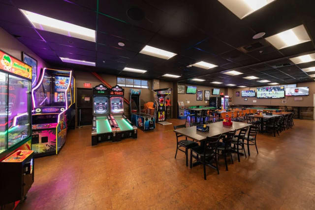 Bonfire Craft Kitchen and Tap House Tempe photo 3