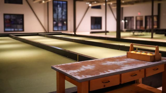 Bocce Courts at 810 Entertainment - South Barrington