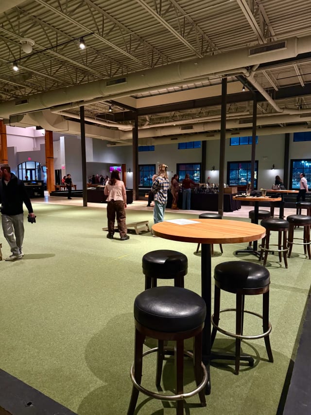 Full Venue at 810 Entertainment - South Barrington