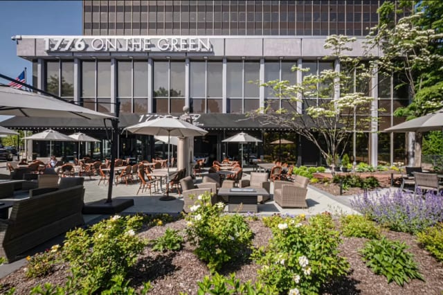 Seasonal Patio & Rooftop at 1776 Morristown