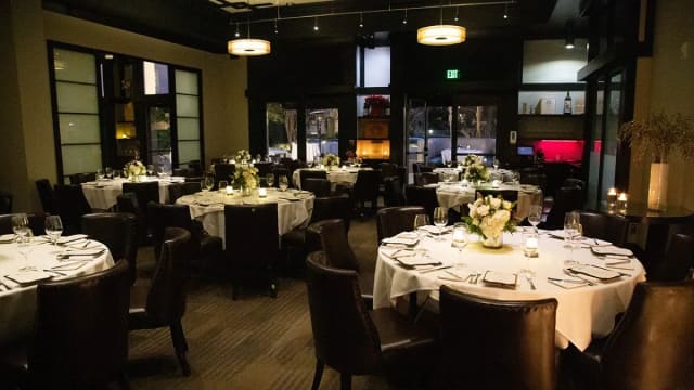 The Main Room at Alexander's Steakhouse Pasadena