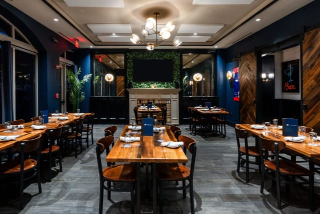 Roosevelt's Room at American Social - Bar & Kitchen: Tampa