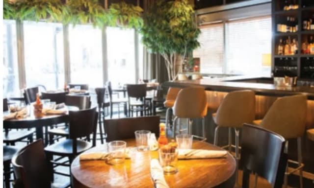 WINE BAR at Beatrix: River North