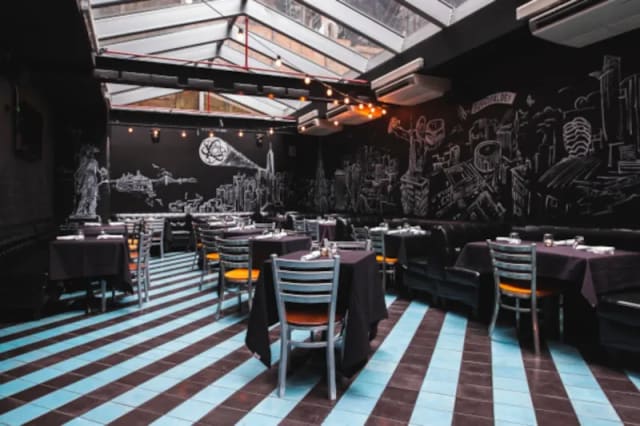 Supper Club at Burgerology Midtown