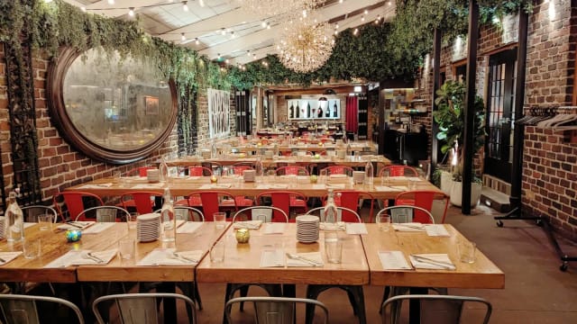 Solaria at Cafe Ba-Ba-Reeba!