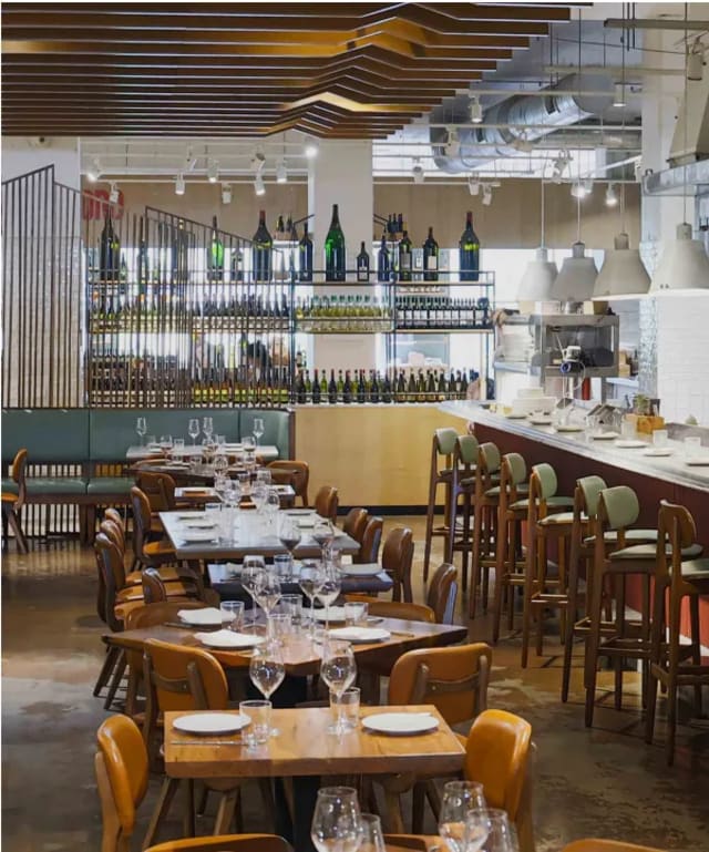Vino & - Chicago at Eataly Chicago