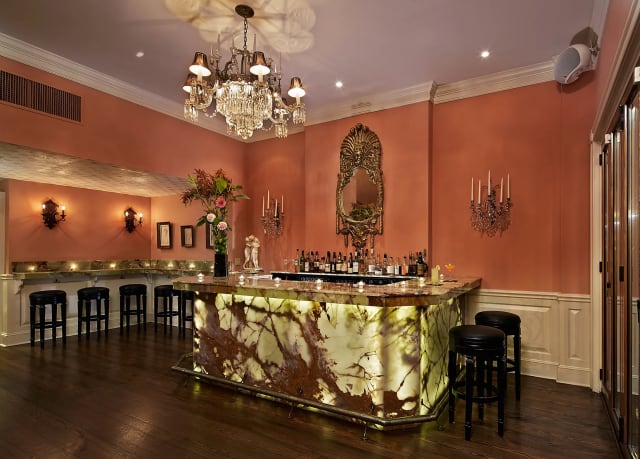 Bar at Elizabeth's