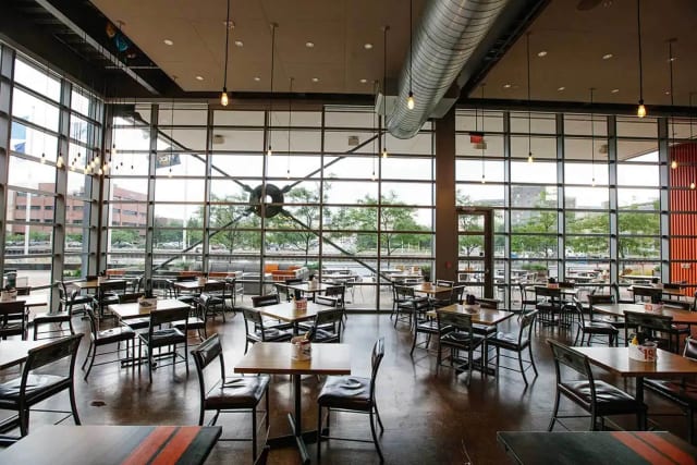 MOTOR Bar and Restaurant at Harley-Davidson Museum