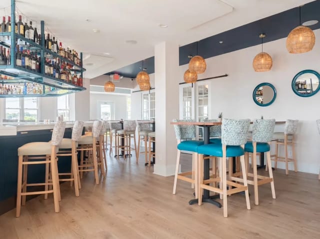 The Conanicus Room at JB's on the Water