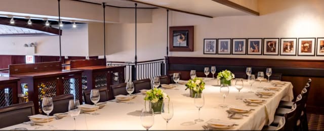 Mezzanine at Joe's Seafood, Prime Steak & Stone Crab: Chicago