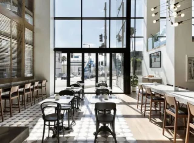 Jane Q at Kimpton Everly Hollywood