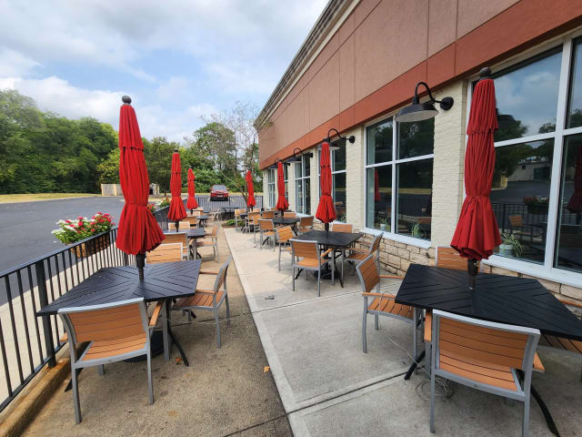 Outdoor Patio at Loose Ends Brewing