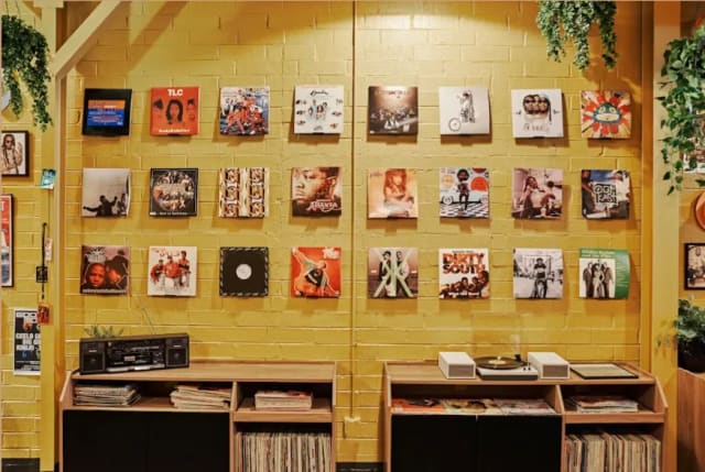 The Vinyl Room at Marcus Bar & Grille Atlanta
