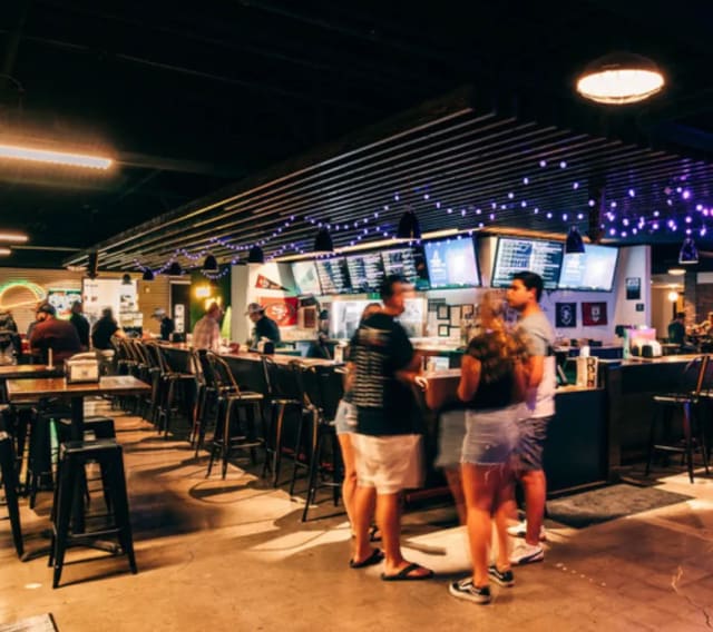 Pub at Tipsy Putt - Sacramento