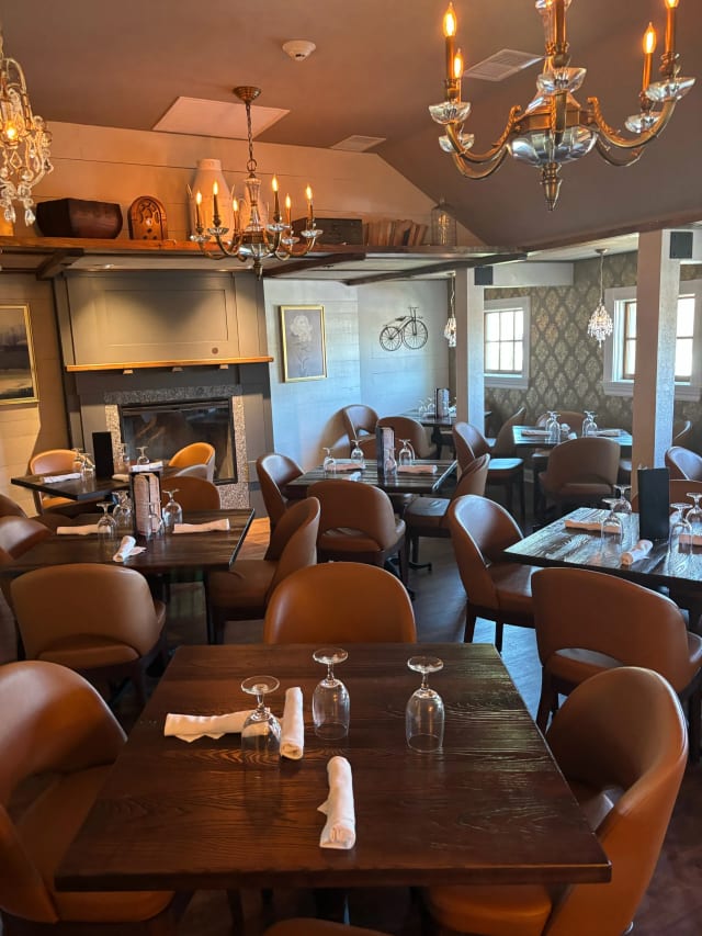 The Tavern at Tumblesalts and Nicholena's Pizza & Kitchen