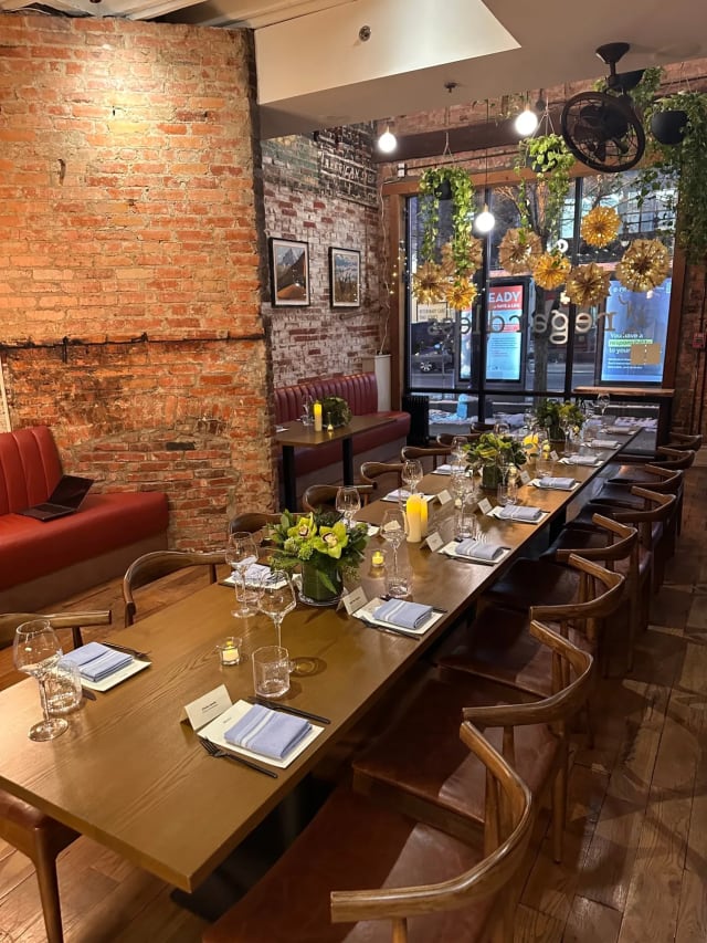 Cynthia Bar and Bistro photo 4