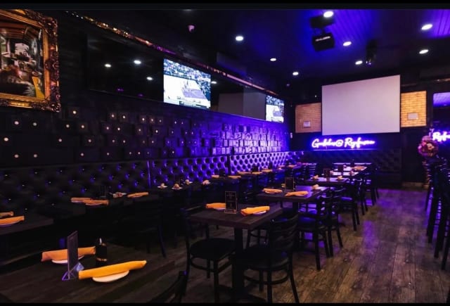 royal at Royal Fusion 