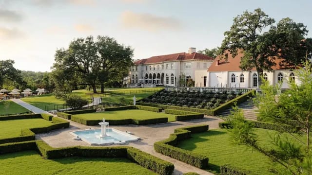 13 Perfect Venues for Outdoor Events in Austin, Tx